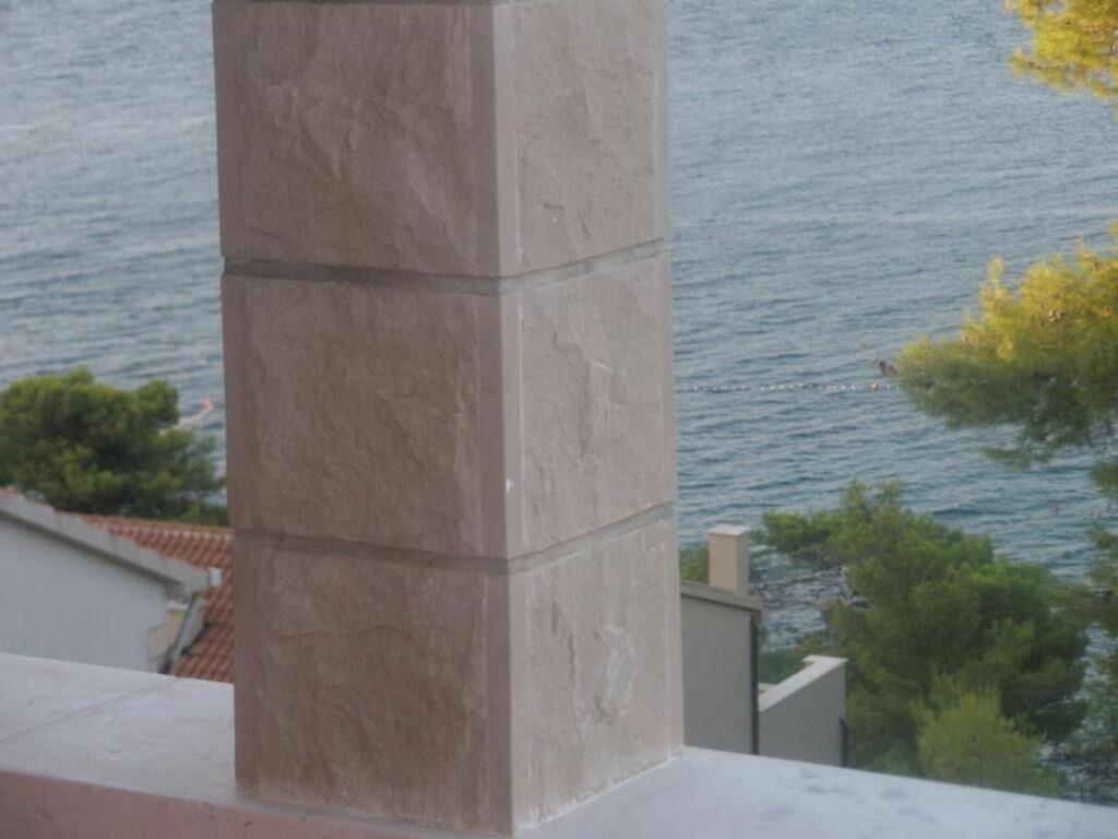 Apartments Damir - 80 M From Beach Postira Exterior photo